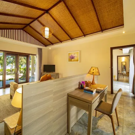 Sao Mai Beach Resort Tuy Hoa Exterior photo